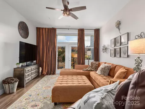 55 S Market 507 St #507, Asheville, NC 28801