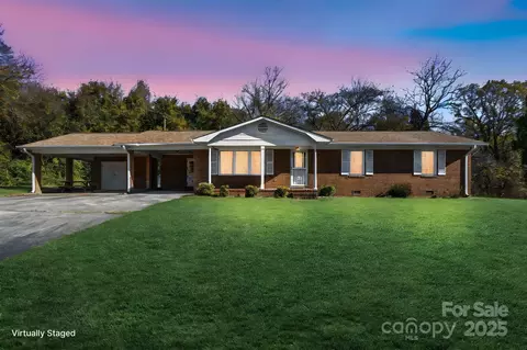317 E Geroid St, Salisbury, NC 28144
