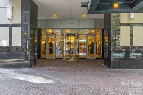 230 S Tryon 1105 St #1105, Charlotte, NC 28202