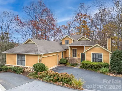 21 Wild Flower Holw, Hendersonville, NC 28739