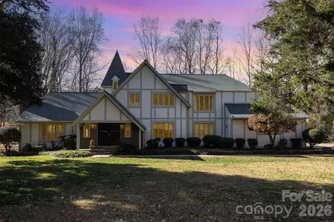 1716 Arbor Way Dr, Shelby, NC 28150