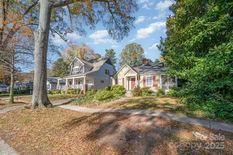 2213 Chesterfield Ave, Charlotte, NC 28205