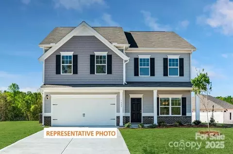 21 Wendall Ln, Concord, NC 28025