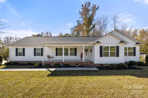 396 Boyd Faile Rd, Heath Springs, SC 29058