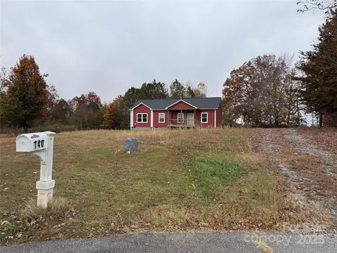 140 Silvermere Dr, Statesville, NC 28625