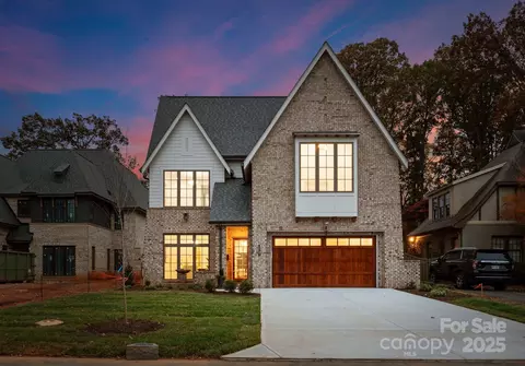 150 N Canterbury Rd, Charlotte, NC 28211