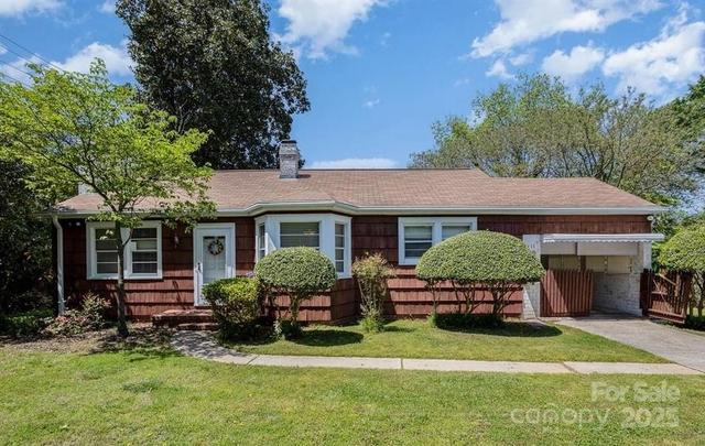111 Oakdale St, Gastonia, NC 28054