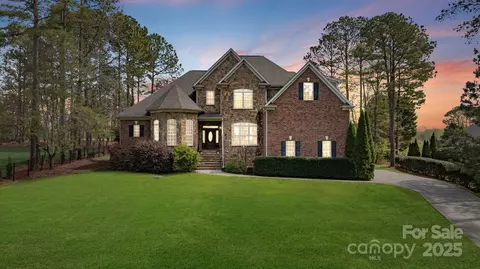 116 Whispering Cove Ct, Mooresville, NC 28117