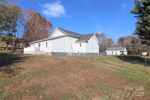 605 Us 70 W Hwy W, Hildebran, NC 28637