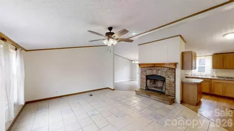 71 London Ln, Clyde, NC 28721 photo 15