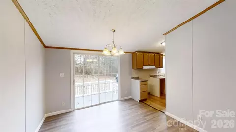 71 London Ln, Clyde, NC 28721 photo 17