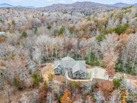140 Cove Crest Dr, Rutherfordton, NC 28139
