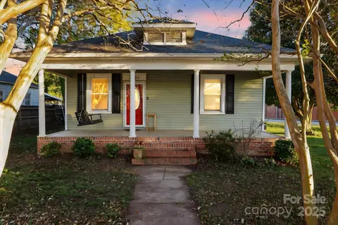 1701 Spencer Mountain Rd, Gastonia, NC 28054