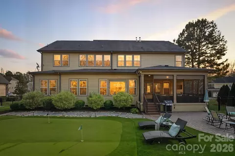301 Pecan Ridge Ct, Weddington, NC 28104