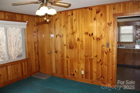 1761 Dearborn Street Ext, Morganton, NC 28655 photo 29