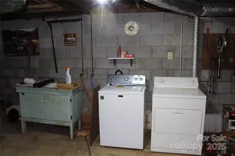 1761 Dearborn Street Ext, Morganton, NC 28655 photo 30