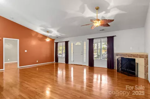 4901 Burton Ln, Denver, NC 28037 photo 14
