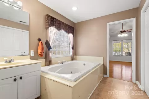4901 Burton Ln, Denver, NC 28037 photo 26