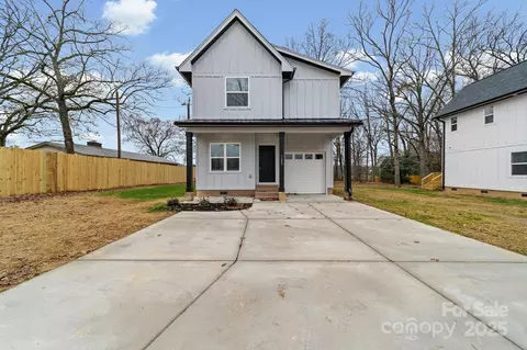 1605 Williams Rd, Monroe, NC 28110