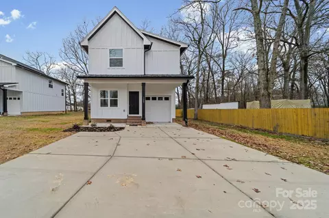 1607 Williams Rd, Monroe, NC 28110