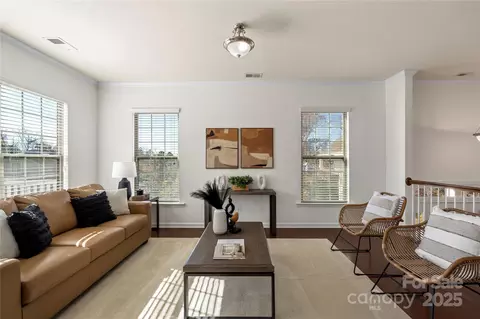 Living - 214 Butterfly Pl, Fort Mill, SC 29708 photo 2 of 4