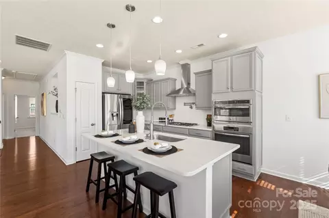 Kitchen - 214 Butterfly Pl, Fort Mill, SC 29708 photo 1 of 4