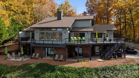 598 Mountain Shore Dr, Denton, NC 27239