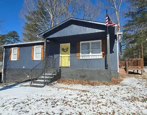 2696 Tablerock Rd, Lenoir, NC 28645