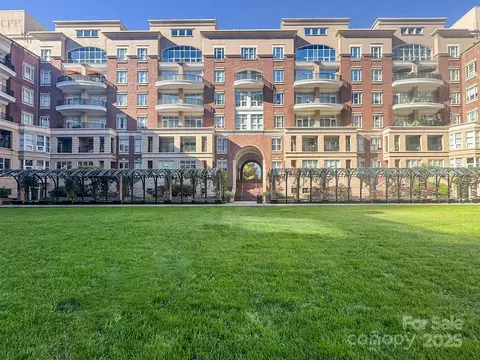 400 N Church 420 St #420, Charlotte, NC 28202