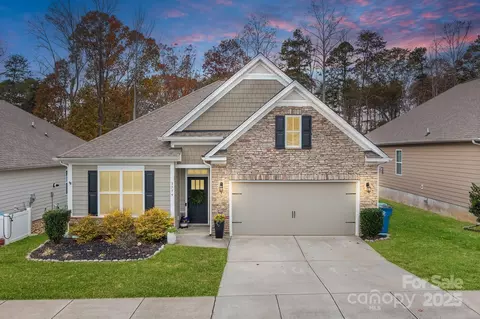 3779 Summer Haven Dr, Sherrills Ford, NC 28673