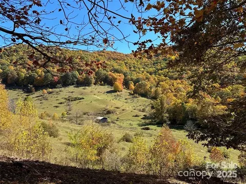 5 Hidden Valley Rd, Clyde, NC 28721 photo 14