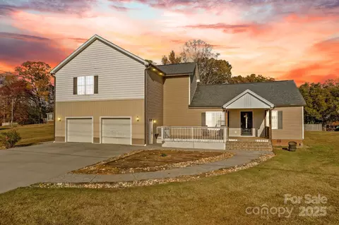 1493 Swicegood Rd, Linwood, NC 27299