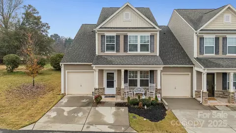 112 Davenport Dr # A, Statesville, NC 28677