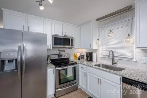 164 8th Sw Ave SW, Conover, NC 28613 photo 15