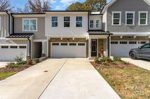 10504 Audubon Ridge Dr, Cornelius, NC 28031