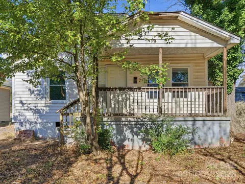 202 Alexander St, Clover, SC 29710