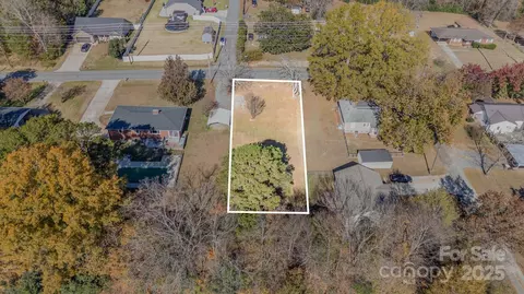 675 Fisher St, Concord, NC 28027