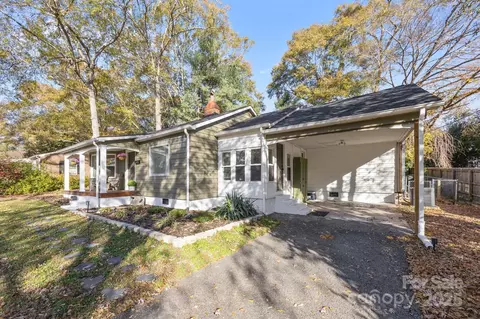 504 W Church St, Dallas, NC 28034