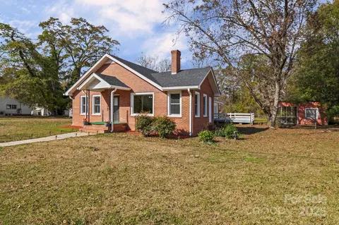 1709 Nc 109 N Hwy N, Wadesboro, NC 28170