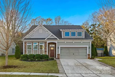1541 Hedge Apple Rd, Clover, SC 29710