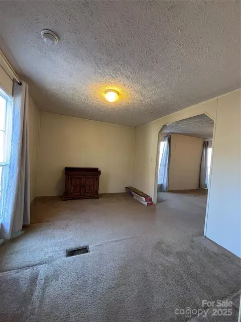 930 Dc Johnson Rd, Marion, NC 28752 photo 25