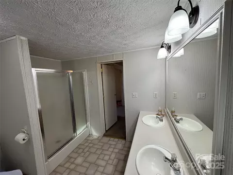 930 Dc Johnson Rd, Marion, NC 28752 photo 27