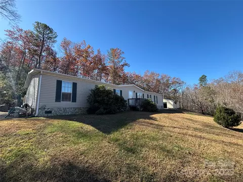 930 Dc Johnson Rd, Marion, NC 28752 photo 2