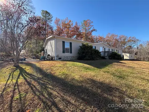 930 Dc Johnson Rd, Marion, NC 28752 photo 4