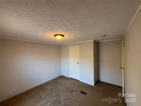 930 Dc Johnson Rd, Marion, NC 28752 photo 33