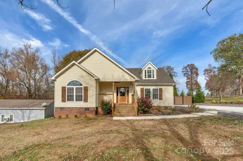 8891 Rock Hole Rd, Stanfield, NC 28163