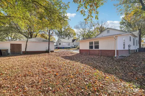 Exterior - 611 Sumner St, Kannapolis, NC 28083 photo 8 of 9