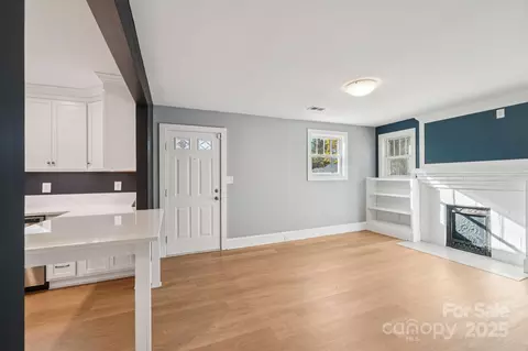Living - 611 Sumner St, Kannapolis, NC 28083 photo 3 of 7