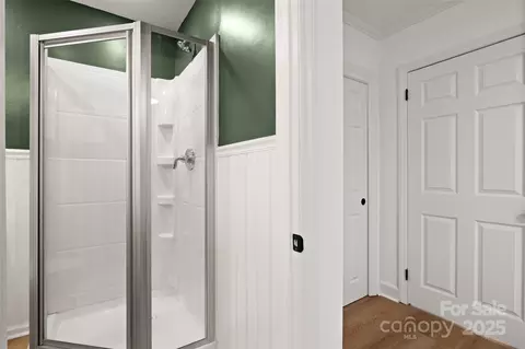 Bath - 805 Leewood Dr, Monroe, NC 28112 photo 2 of 5