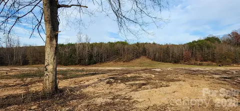 151 Cobb Rd, Blacksburg, SC 29702 photo 2